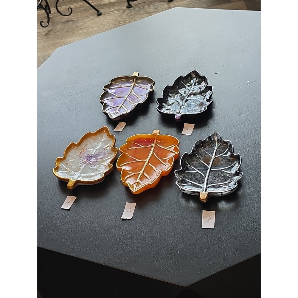 Handmade Resin Leaf Trays